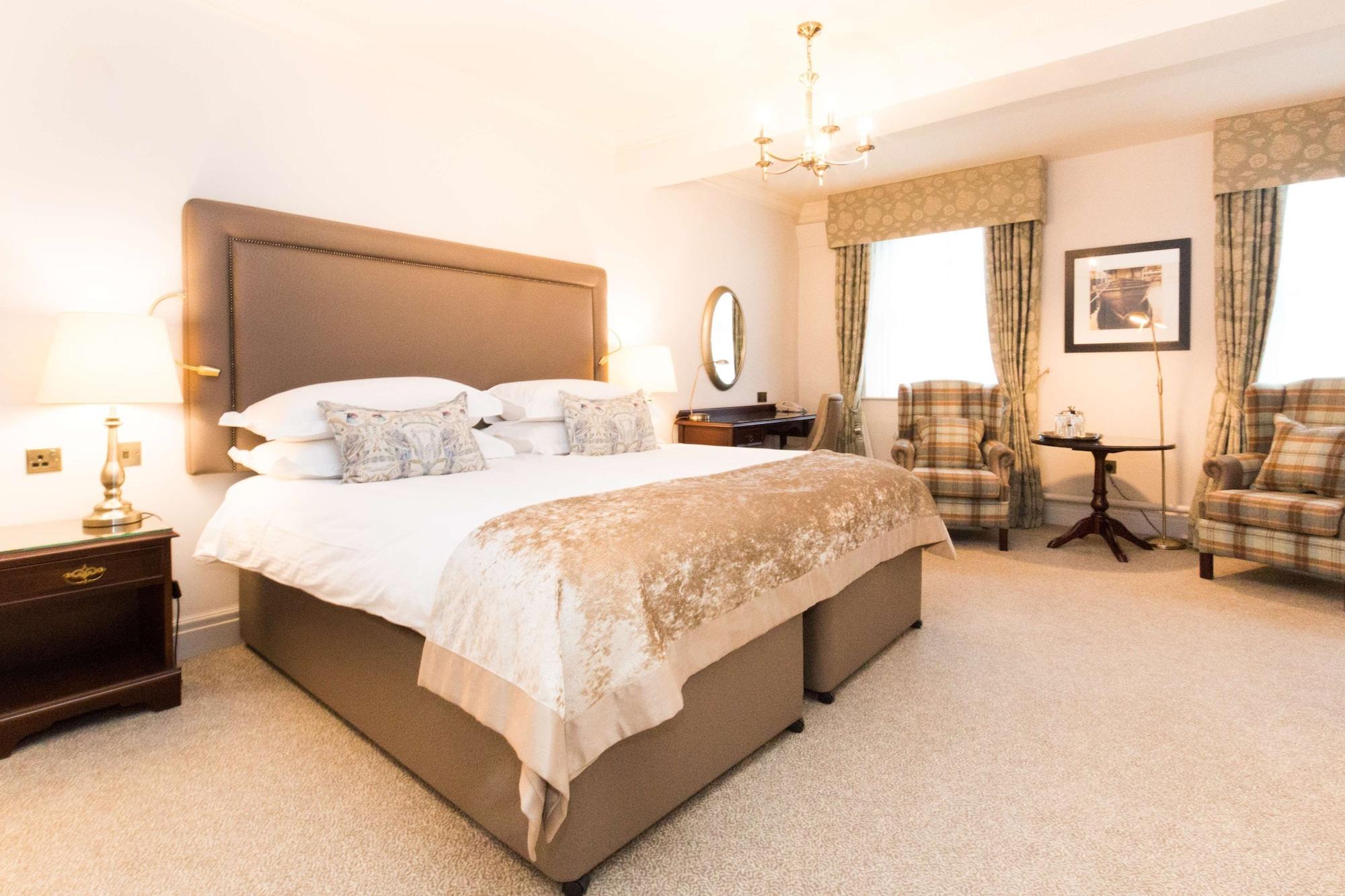 Macdonald Old England Hotel & Spa Bowness-on-Windermere Exteriör bild